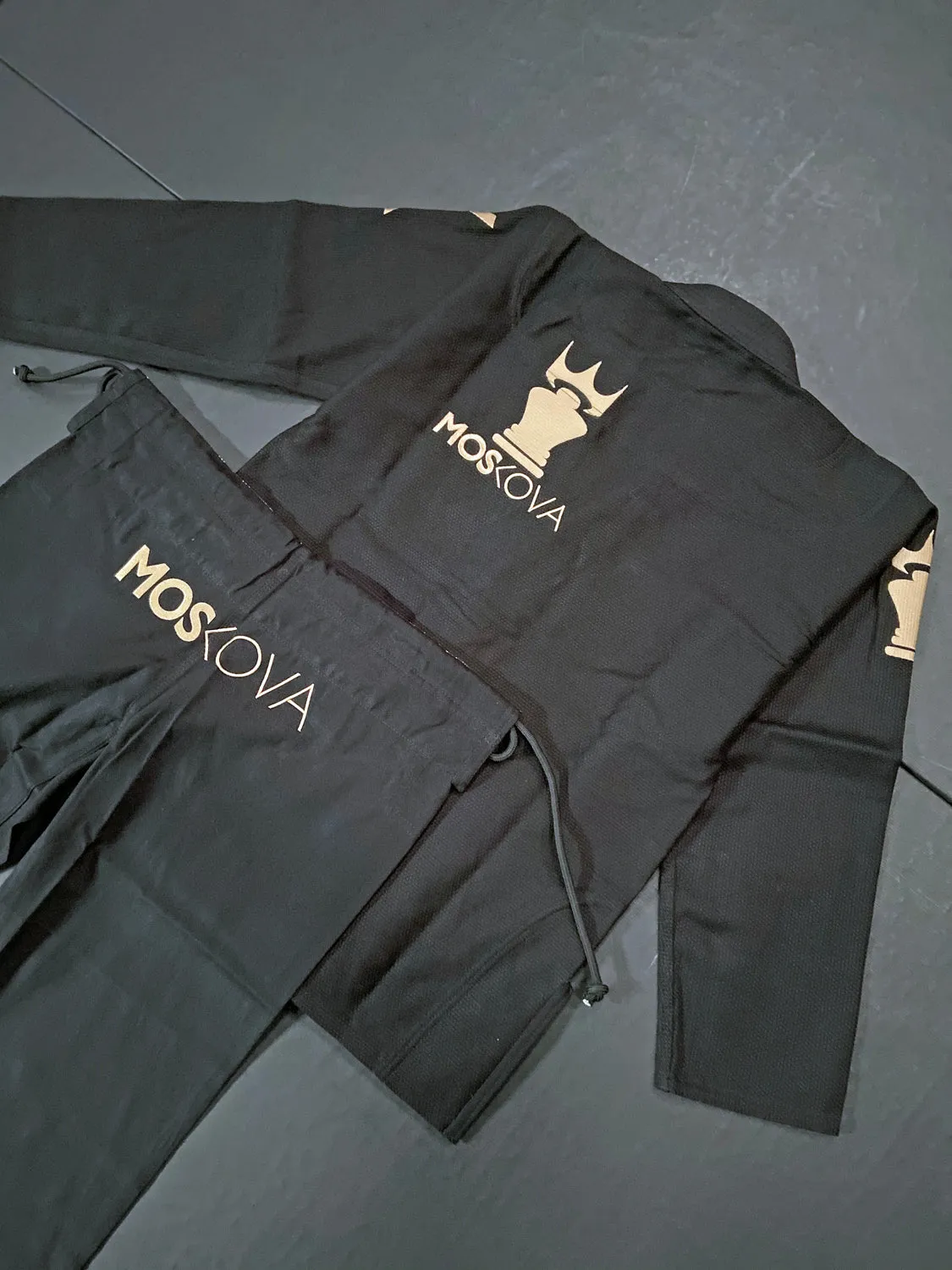 10th ANNIVERSARY LIMITED EDITION GI