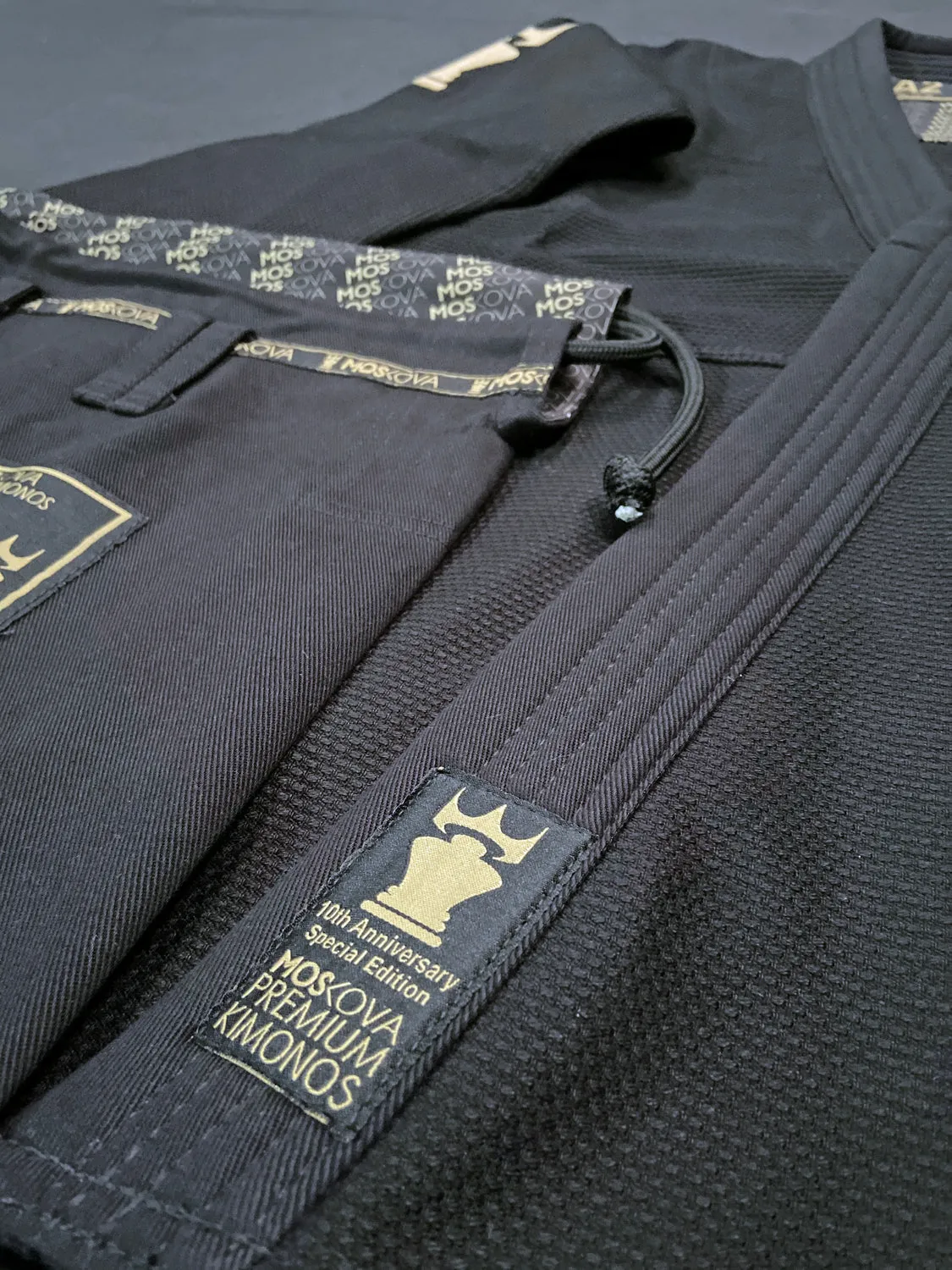 10th ANNIVERSARY LIMITED EDITION GI